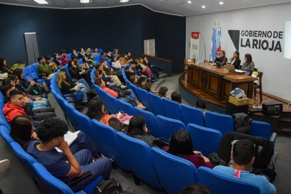 Salud Mental fortalece el trabajo interdisciplinario para abordar casos complejos