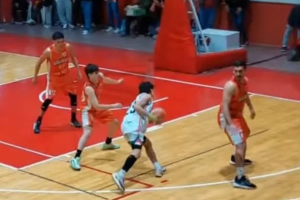 Básquetbol: Riojano se quedó con el clásico y con el invicto de Facundo