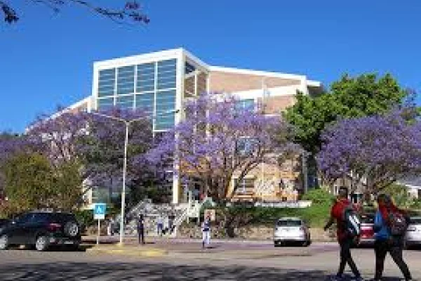 La UNLaR anunció más pasantías rentadas