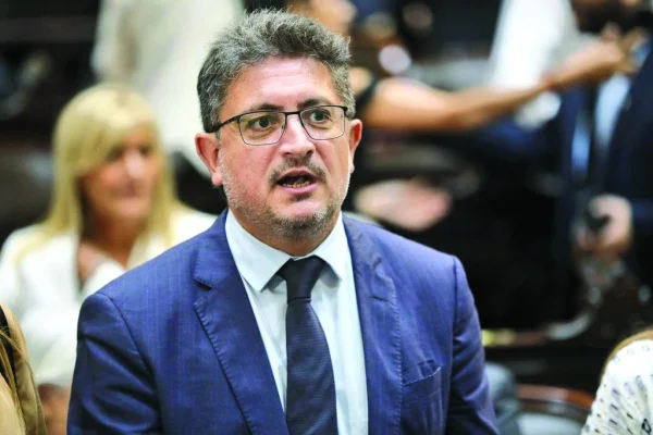 El Gobierno Provincial trabaja en un plan de desendeudamiento para estatales