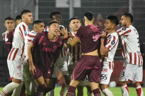 Instituto venció a Lanús y lo eliminó de la Copa Argentina