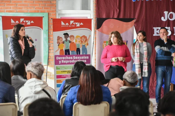 La Rioja expuso estrategias innovadoras para el abordaje de las adolescencias