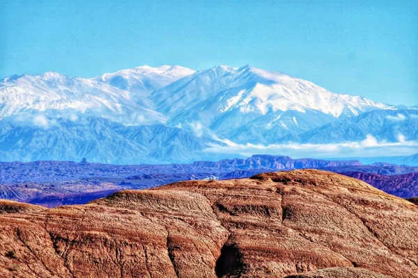 La montaña se nombra en femenino: Famatina