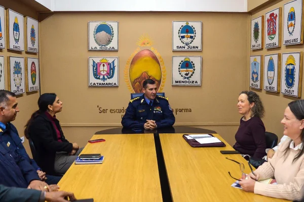La Policía de La Rioja recibió a funcionarios de la Embajada de Estados Unidos