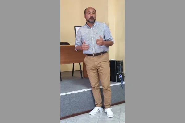 Carlos Vega: “Los periodistas seguimos teniendo el privilegio de estar, escuchar y ver”