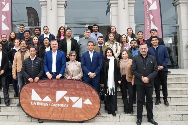 Definen acciones para el fortalecimiento del turismo
