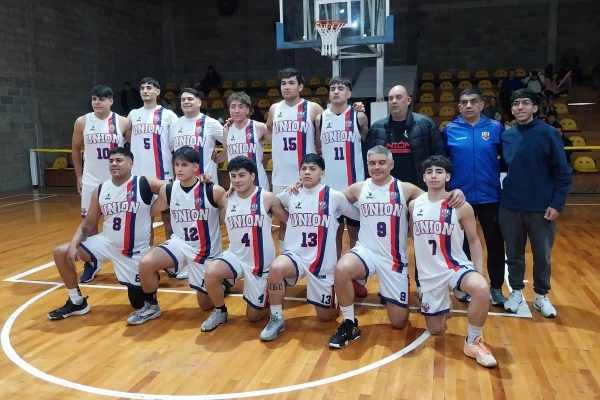 Básquetbol: Unión sumó su primera victoria en el Torneo