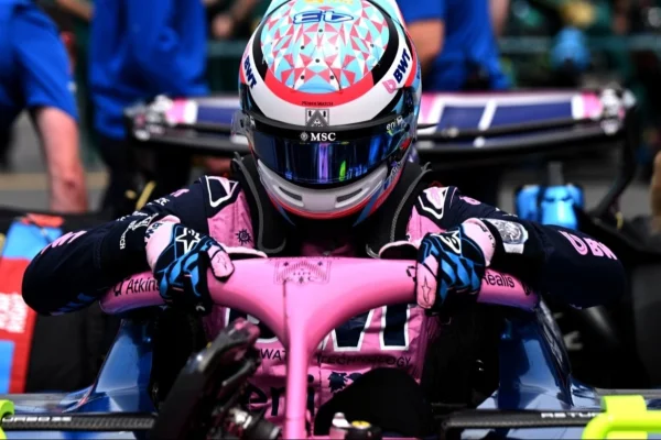 Alex Albon se contactó con Alpine y Colapinto podría perder su lugar