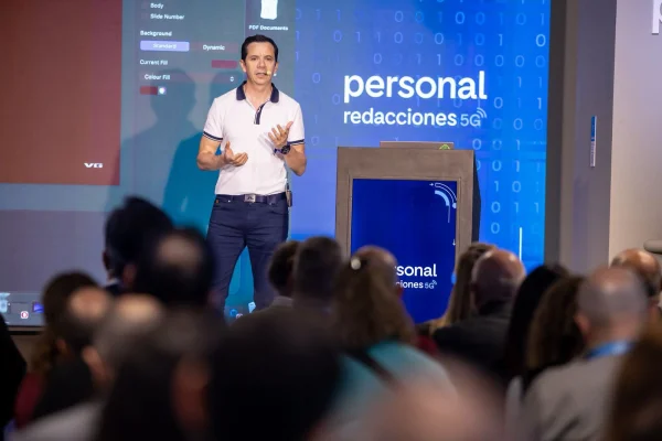 Personal presentó una nueva edición del ciclo “Innovación, Tecnología y Periodismo” y la actualización de la guía Periodismo IA