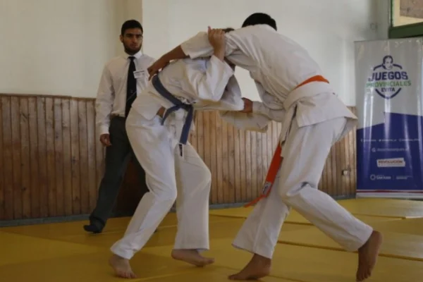 Representantes chamicalenses compiten en Torneo Interprovincial de San Juan