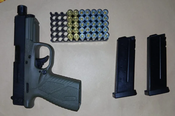 Allanamiento por daños y amenazas: secuestran arma de fuego y detienen a un hombre
