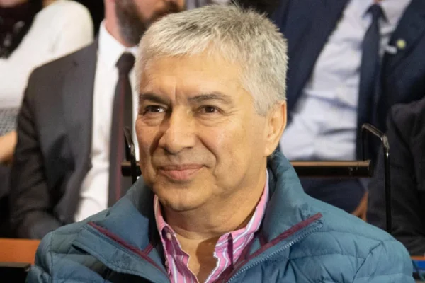 Internaron de urgencia a Lázaro Báez por un cuadro de pulmonía