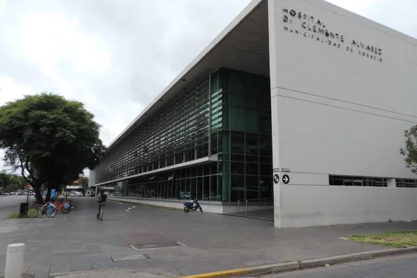 Rosario: murió trabajador tras una caída del techo de un local gastronómico