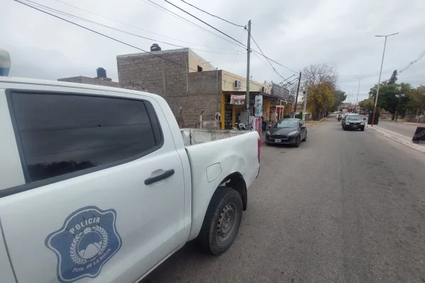 La Policía demoró a una mujer por dos hechos de hurto en la Capital