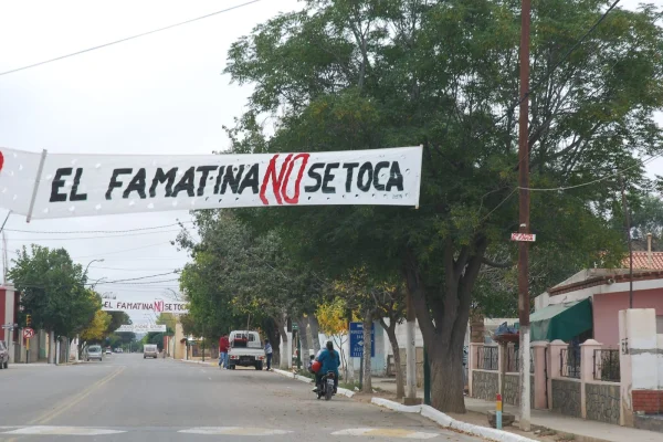 El Famatina no se olvida, veinte años de lucha que encontraron su voz en papel