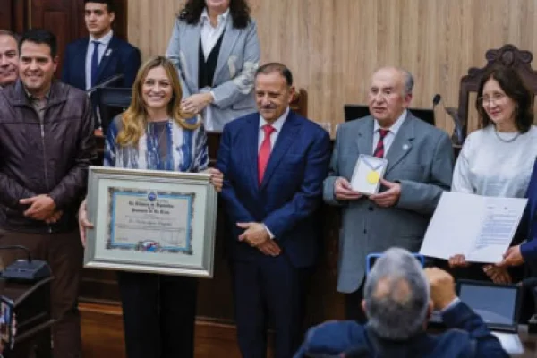 Lázaro Fonzalida fue reconocido por su trayectoria política