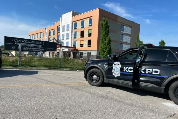 Estados Unidos: un tiroteo masivo en Kansas dejó nueve heridos a días del inicio del Mundial