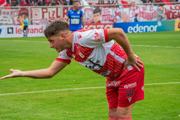 Morón le ganó a Almirante Brown por 1-0 y se aleja en la punta de la zona A