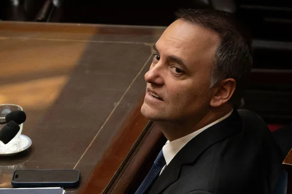 Adorni admitió haber ocultado USD 500.000 en sus declaraciones juradas: 