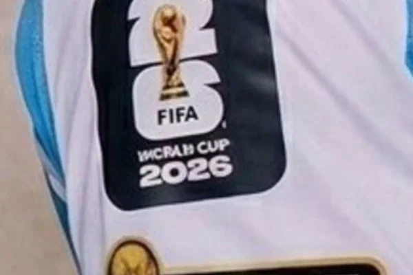 Ocho jugadores de la Selección Argentina llevarán un parche especial ante Argelia: qué significa