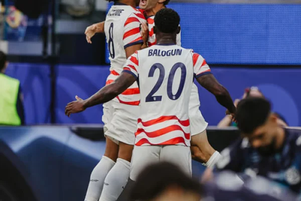 Estados Unidos se lució ante Paraguay y lo goleó