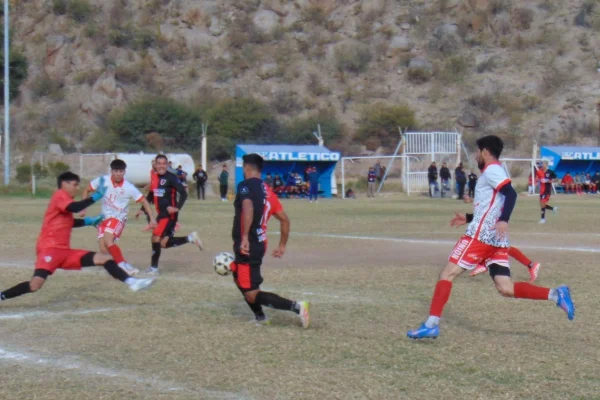 Fútbol de Chilecito: Empate con golazos entre Newell´s y Unión
