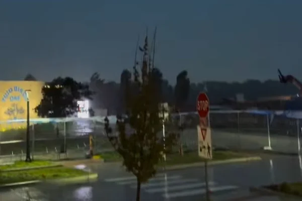 Un tornado volvió a alterar la rutina de la Selección en Kansas