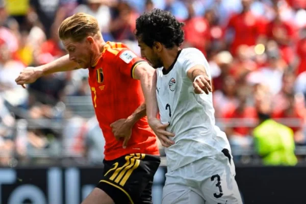 Bélgica reaccionó a tiempo y rescató un empate ante Egipto