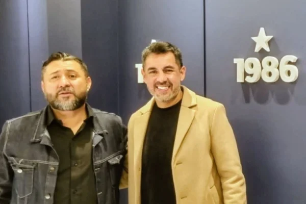 Dos dirigentes enemistados volvieron a ser amigos