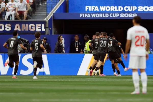 Irán y Nueva Zelanda no pasaron del empate en el debut