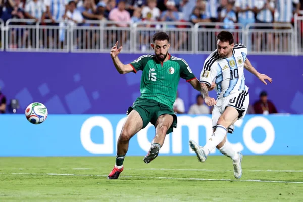 Messi, tras una actuación histórica ante Argelia: “Ser el máximo goleador en mundiales es un honor”