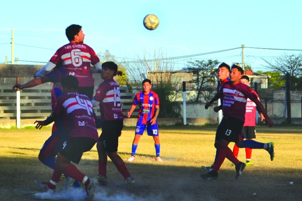Fútbol: Ganó Alas y el duelo de 
