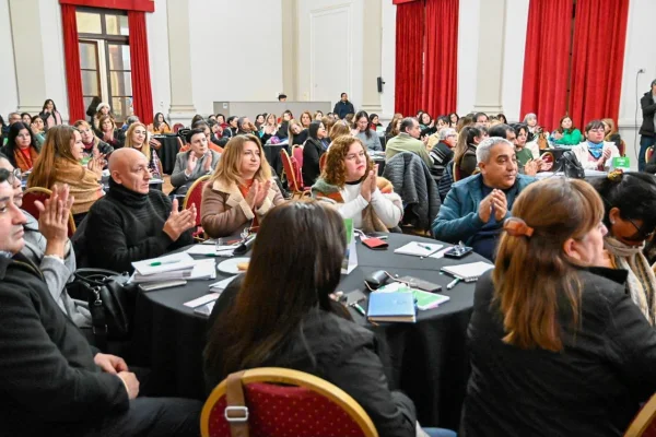 Apuntan a mejorar los niveles de lectura y comprensión de texto para la progresión en el aprendizaje