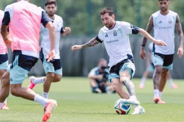 Con la presencia de Messi, Argentina se entrenó con la mirada puesta en Austria