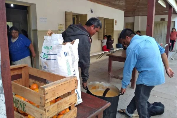 Chaco: responsabilizan al gobernador Zdero por quitar fondos comederos escolares