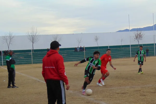Fútbol de Chilecito: Independiente sumó otra victoria