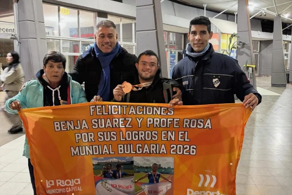 Orgullo riojano: Benja Suárez fue recibido tras su medalla en Bulgaria