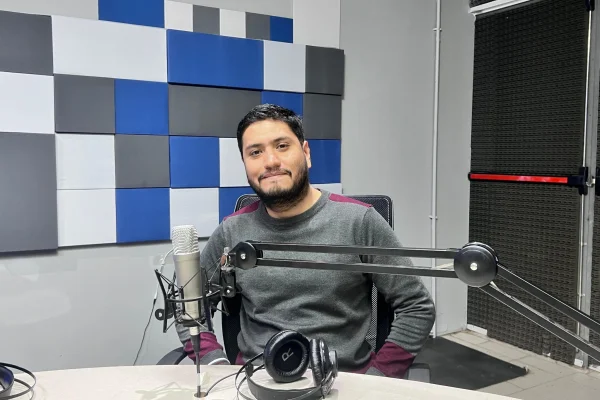 Graduado de la UNLaR es distinguido