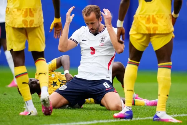 Inglaterra decepcionó en Boston: igualó sin goles con Ghana