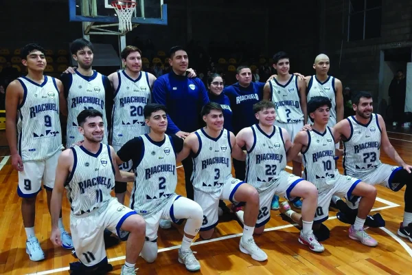 Básquetbol: Riachuelo sacó ventajas en el arranque de las semifinales