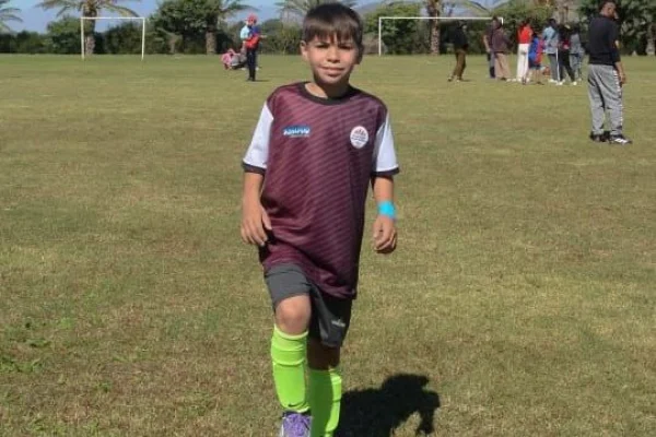 Orgullo riojano: un niño de Chilecito en la primera de  clubes de Primera