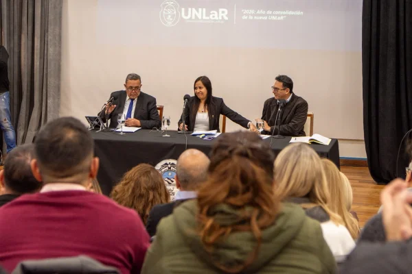 UNLaR: El nuevo estatuto regirá desde el 2027