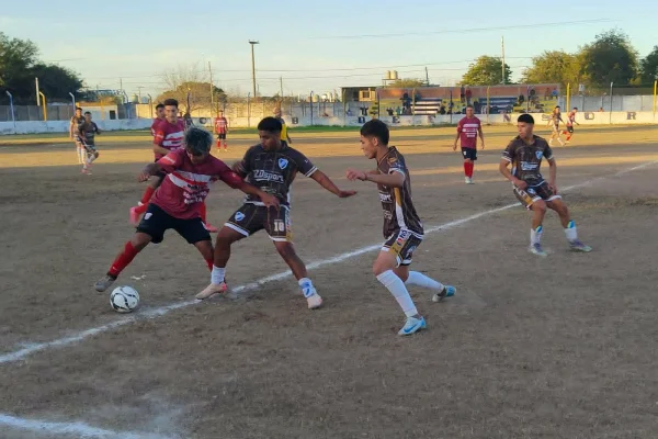 San Francisco no pudo con San Román y se repartieron puntos