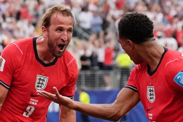 Inglaterra superó a Panamá y clasificó como líder de su Grupo a los 16vos de final