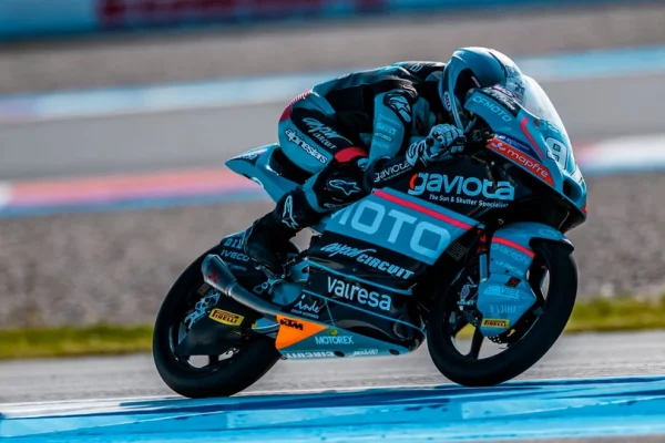 Podio argentino en Assen: Marco Morelli fue tercero y Valentín Perrone, cuarto en Moto3