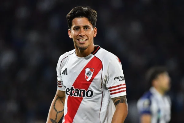 Maximiliano Meza fue presentado en Independiente luego de ser borrado de River