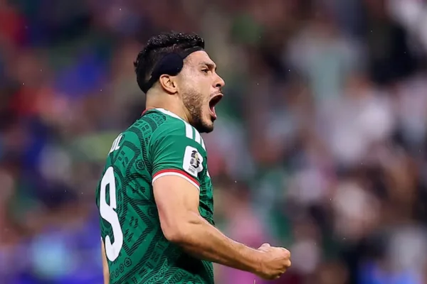 México venció 2 a 0 a Ecuador y clasificó a octavos