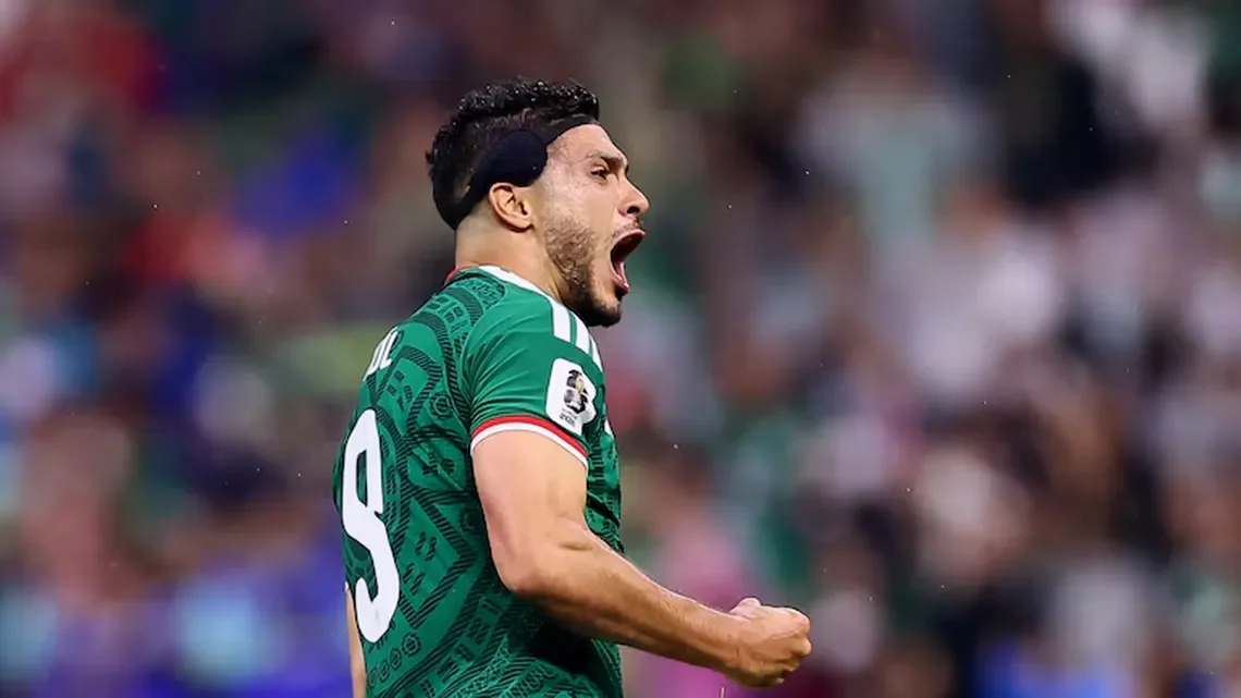 M&eacute;xico venci&oacute; 2 a 0 a Ecuador y clasific&oacute; a octavos