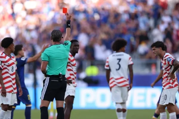 El polémico fallo de FIFA que festeja Estados Unidos: le levantaron la suspensión a Balogun y podrá jugar los octavos del Mundial