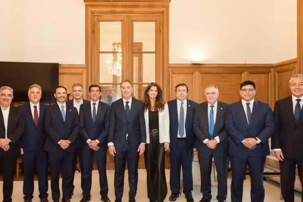 Santilli negocia con gobernadores la eliminación de las PASO
